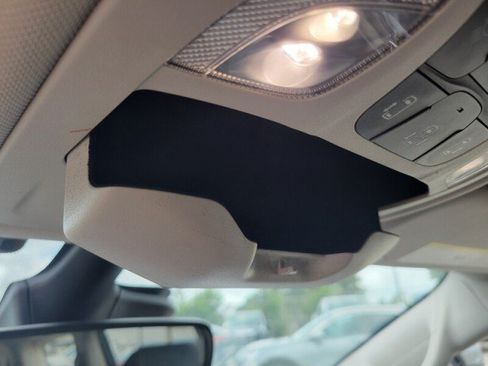 Used 2023 Chrysler Voyager LX FWD image 28