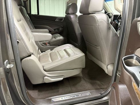 Used 2019 GMC Yukon XL Denali w/ Open Road Package AWD/4WD image 36