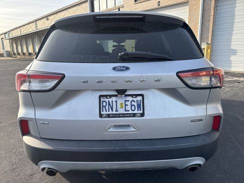 Used 2020 Ford Escape SE Sport image 6