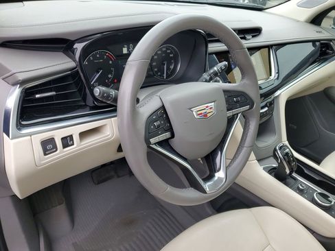 Certified 2024 Cadillac XT6 Premium Luxury w/ LPO, Floor Liner Package image 8