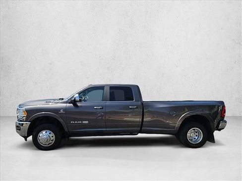 Used 2022 RAM 3500 Limited AWD/4WD image 9