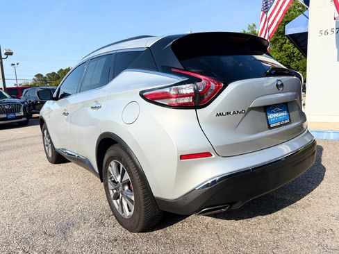 Used 2017 Nissan Murano SV FWD image 22
