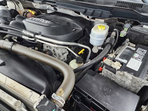 Used 2018 RAM 2500 Limited image 17