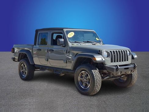 Used 2020 Jeep Gladiator Sport w/ Quick Order Package 23S image 3