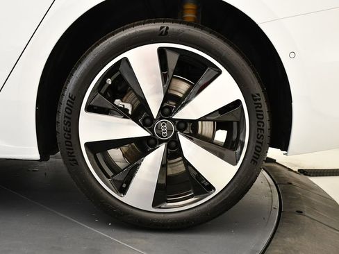 Used 2025 Audi A5 2.0T Premium Plus w/ Premium Plus image 14