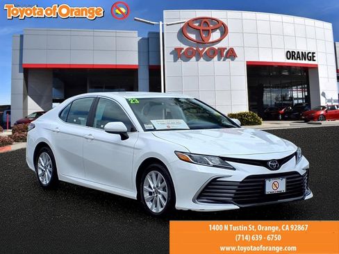 Certified 2023 Toyota Camry LE FWD image 1