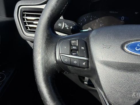 Used 2020 Ford Escape SEL FWD image 25