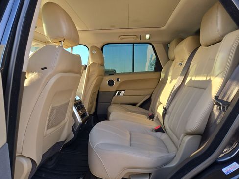 Used 2017 Land Rover Range Rover Sport HSE image 13