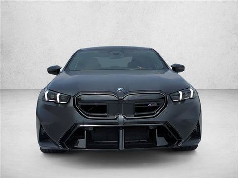 Used 2026 BMW M5 w/ Executive Package AWD/4WD image 8