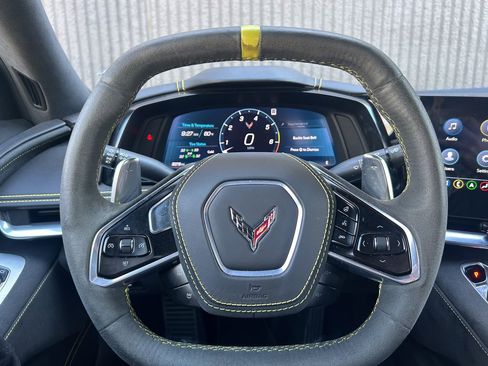 Used 2021 Chevrolet Corvette Stingray Premium Cpe w/ Z51 Performance Package image 31