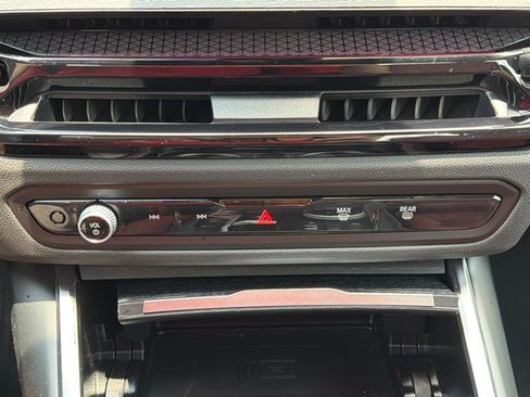 Used 2026 BMW 330i Sedan w/ Premium Package RWD image 7