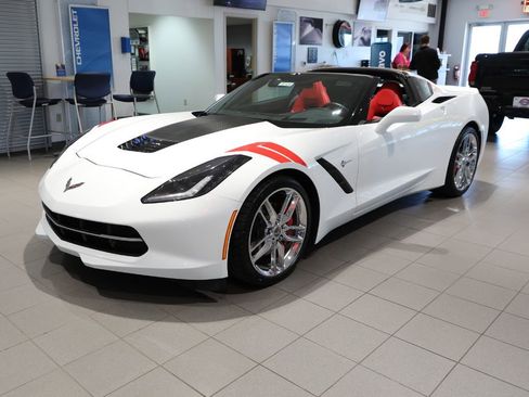 Used 2015 Chevrolet Corvette Stingray Coupe w/ 2LT Preferred Equipment Group RWD image 15
