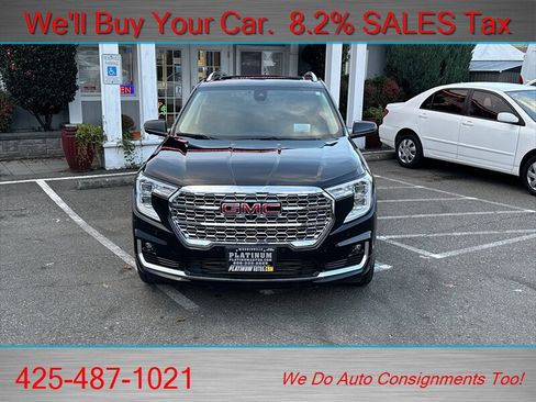 Used 2024 GMC Terrain Denali w/ Denali Premium Package image 3