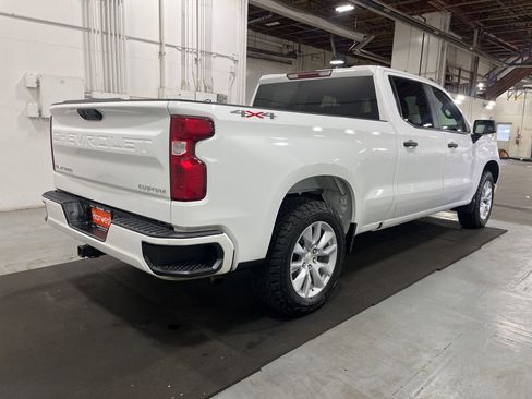 Certified 2022 Chevrolet Silverado 1500 Custom image 11