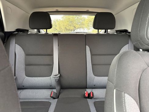 Used 2025 Chevrolet TrailBlazer LT image 38