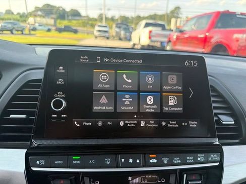 Used 2025 Honda Odyssey EX-L image 29