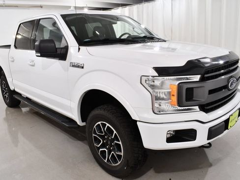 Used 2018 Ford F150 XLT w/ Equipment Group 302A Luxury AWD/4WD image 5