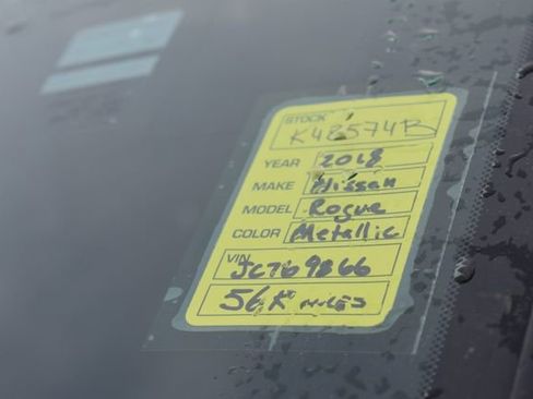 Used 2018 Nissan Rogue S FWD image 13
