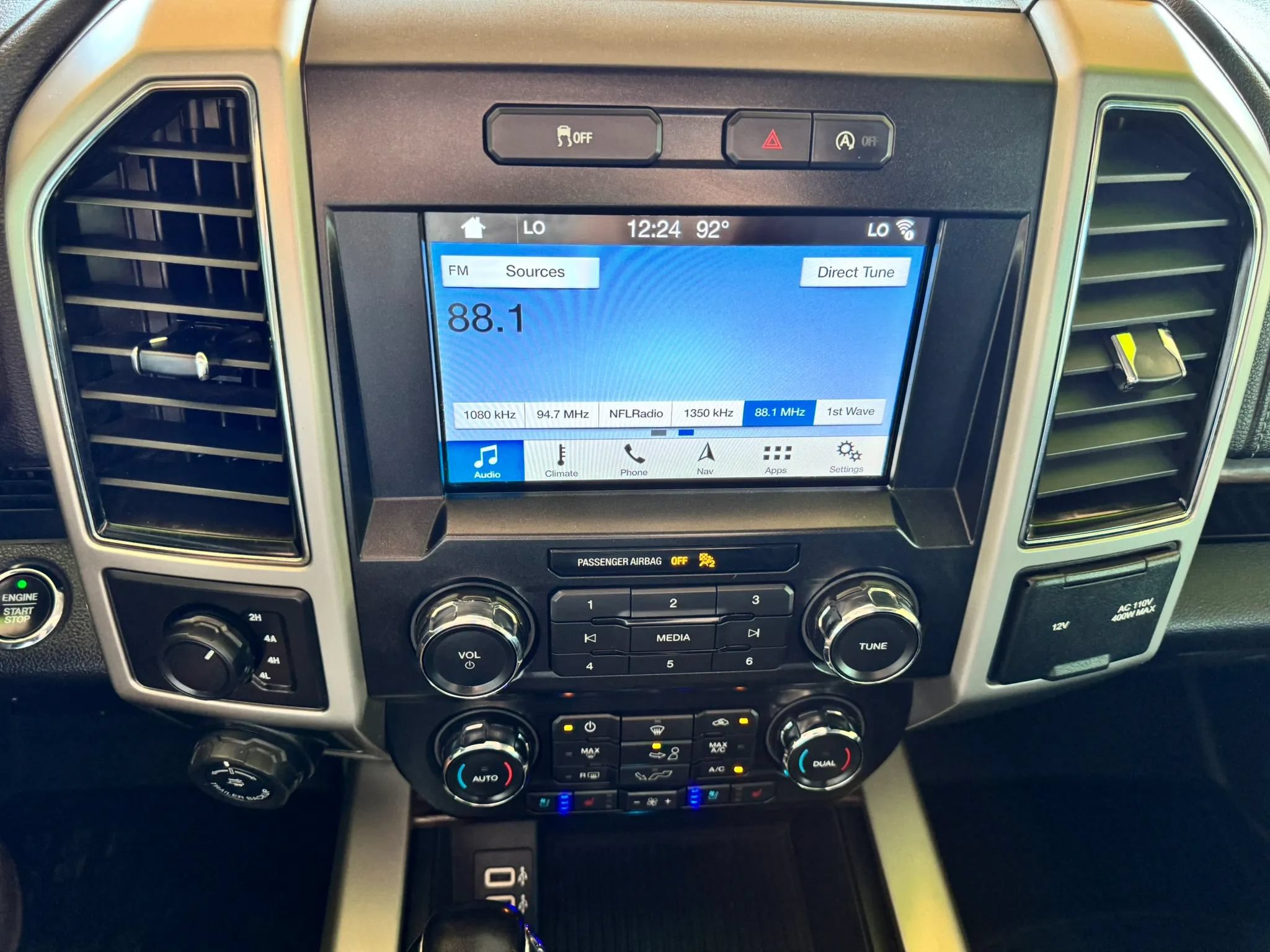 Used 2019 Ford F150 Lariat AWD/4WD image 16