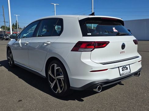 New 2025 Volkswagen GTI SE image 6
