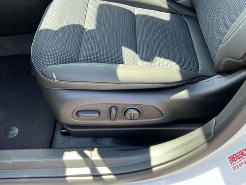 New 2025 Buick Envista Preferred w/ Convenience I Package image 18