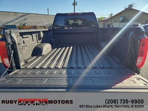 Used 2020 GMC Sierra 3500 SLE AWD/4WD image 25