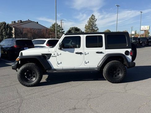 Used 2020 Jeep Wrangler Unlimited Sport image 9