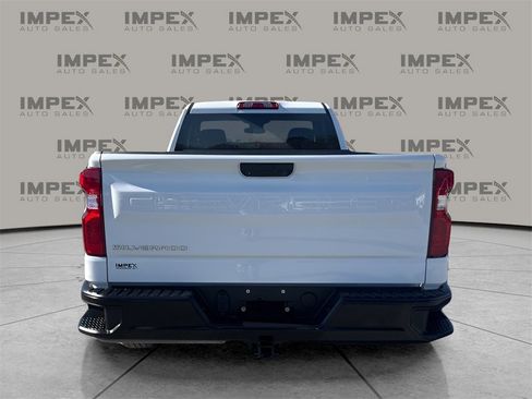 Used 2022 Chevrolet Silverado 1500 W/T w/ WT Value Package image 4