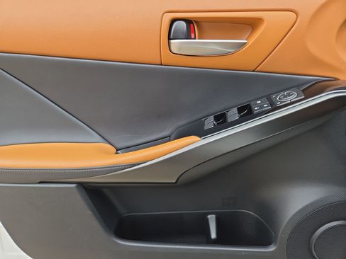 Certified 2023 Lexus IS 300 w/ Comfort Package image 15