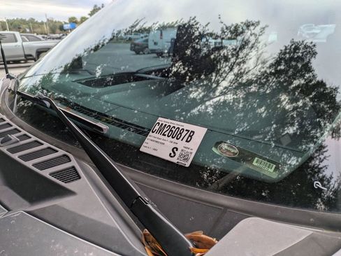 Used 2021 Ford F250 XL w/ STX Appearance Package image 7