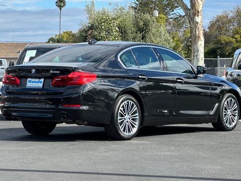 Used 2018 BMW 530i RWD image 8