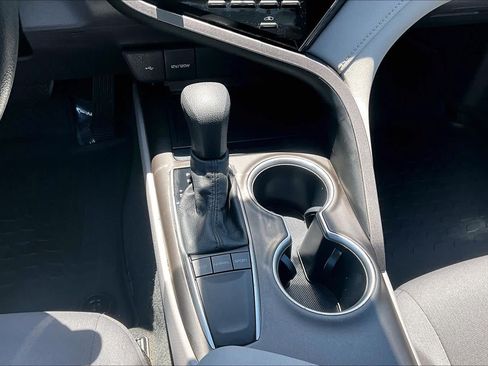 Certified 2022 Toyota Camry LE FWD image 16