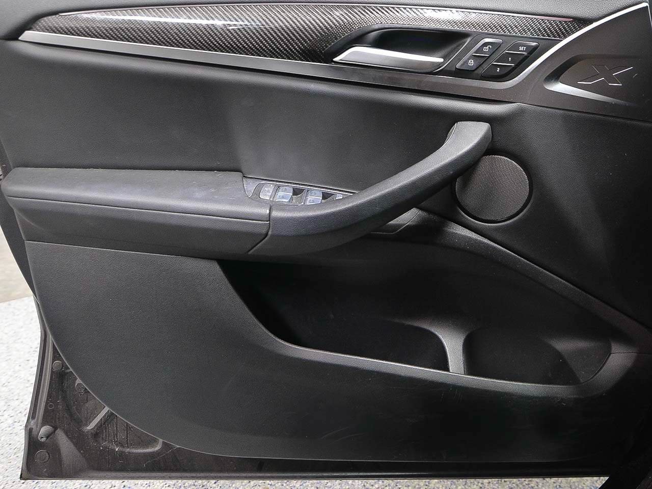 Used 2024 BMW X4 M40i AWD/4WD image 6