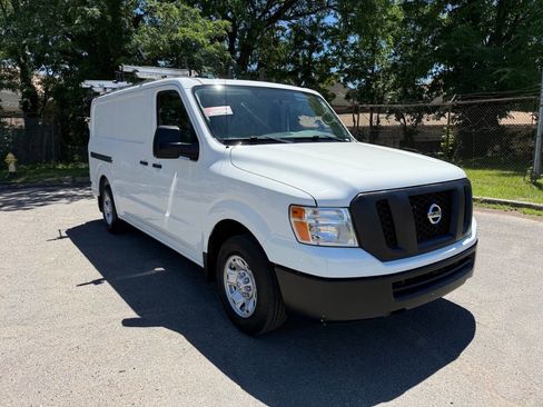 Used 2019 Nissan NV 2500 SV w/ Navigation Package RWD image 7