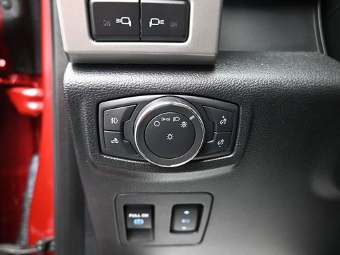 Used 2020 Ford F150 Lariat w/ Equipment Group 502A Luxury image 20