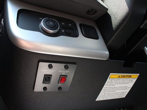 Used 2024 Mercedes-Benz Sprinter 3500 image 91