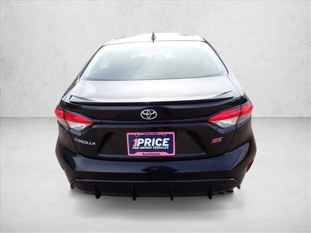 Used 2024 Toyota Corolla SE FWD image 2
