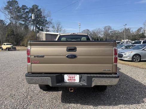 Used 2011 Ford F150 XLT w/ HD Payload Pkg image 3