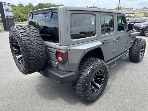 Used 2021 Jeep Wrangler Unlimited Sport AWD/4WD image 11