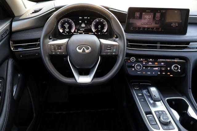 Used 2023 INFINITI QX60 Luxe w/ Performance Audio Package AWD/4WD image 17