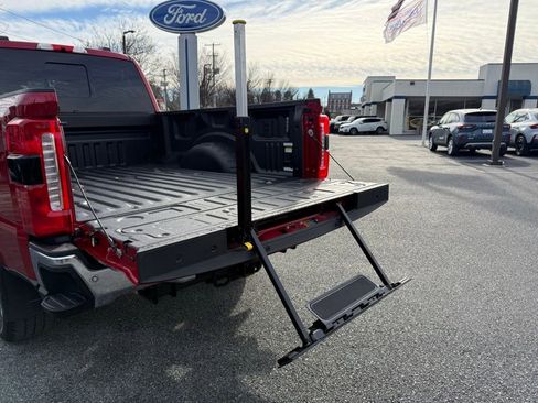 Used 2024 Ford F250 King Ranch w/ Chrome Package image 38