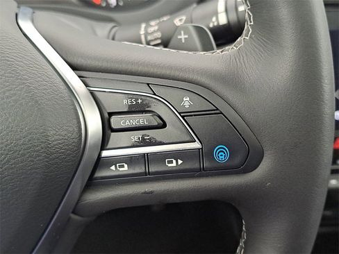 Certified 2025 INFINITI QX55 Essential image 15