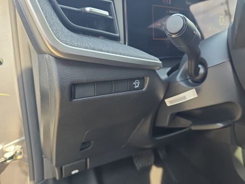 New 2026 Nissan Kicks SV image 17