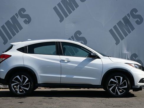 Used 2019 Honda HR-V Sport image 4