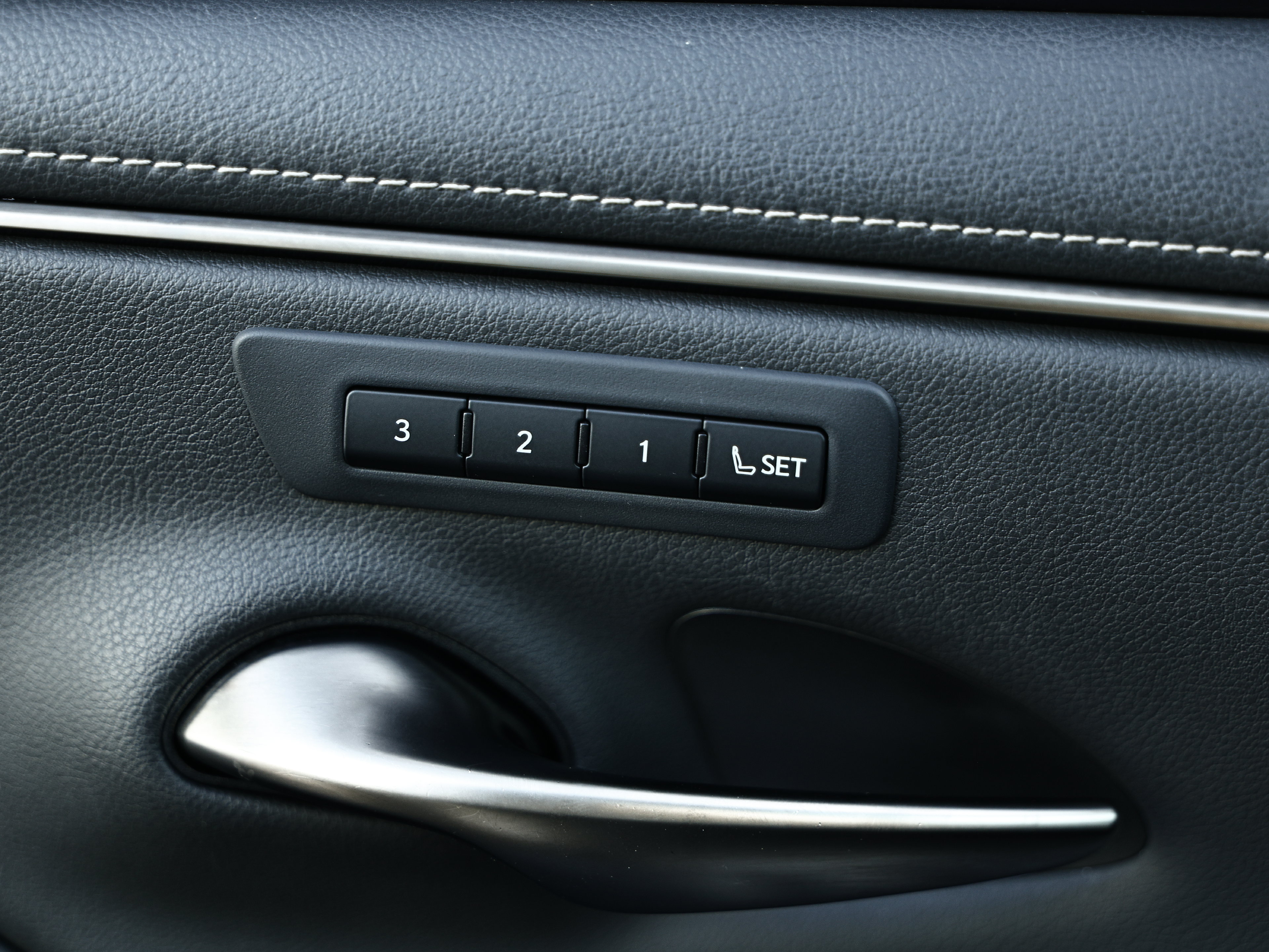 Used 2021 Lexus ES 350 w/ Premium Package FWD image 14