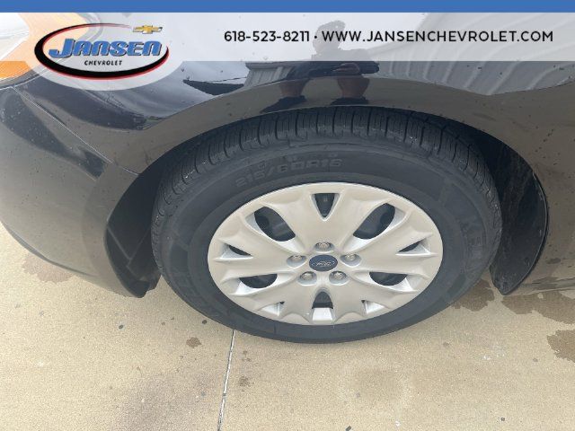 Used 2019 Ford Fusion S FWD image 32