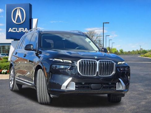 Used 2023 BMW X7 xDrive40i image 10