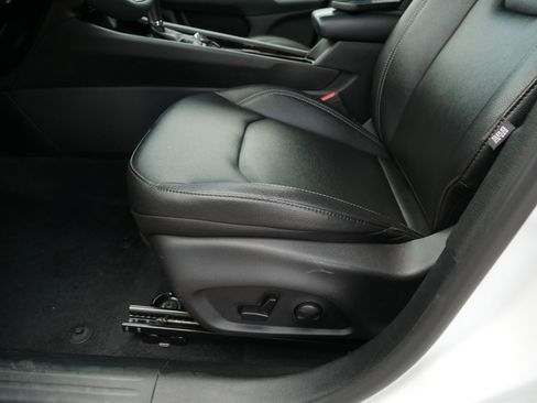 Used 2025 Jeep Compass Limited AWD/4WD image 20