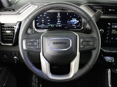 Used 2025 GMC Sierra 2500 Denali w/ Denali Reserve Package image 21