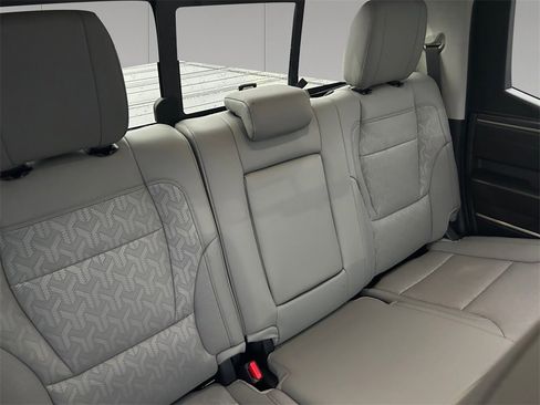 Used 2022 Toyota Tundra SR5 image 18